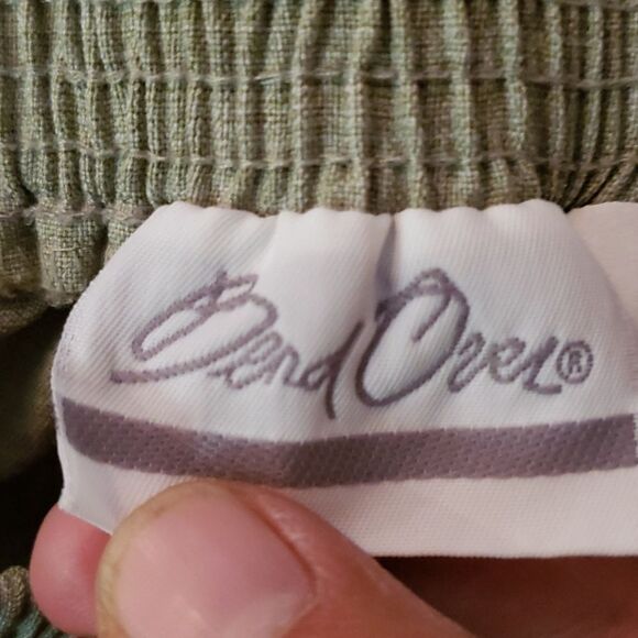 Bend Over Green Polyester Pants - Picture 7 of 8